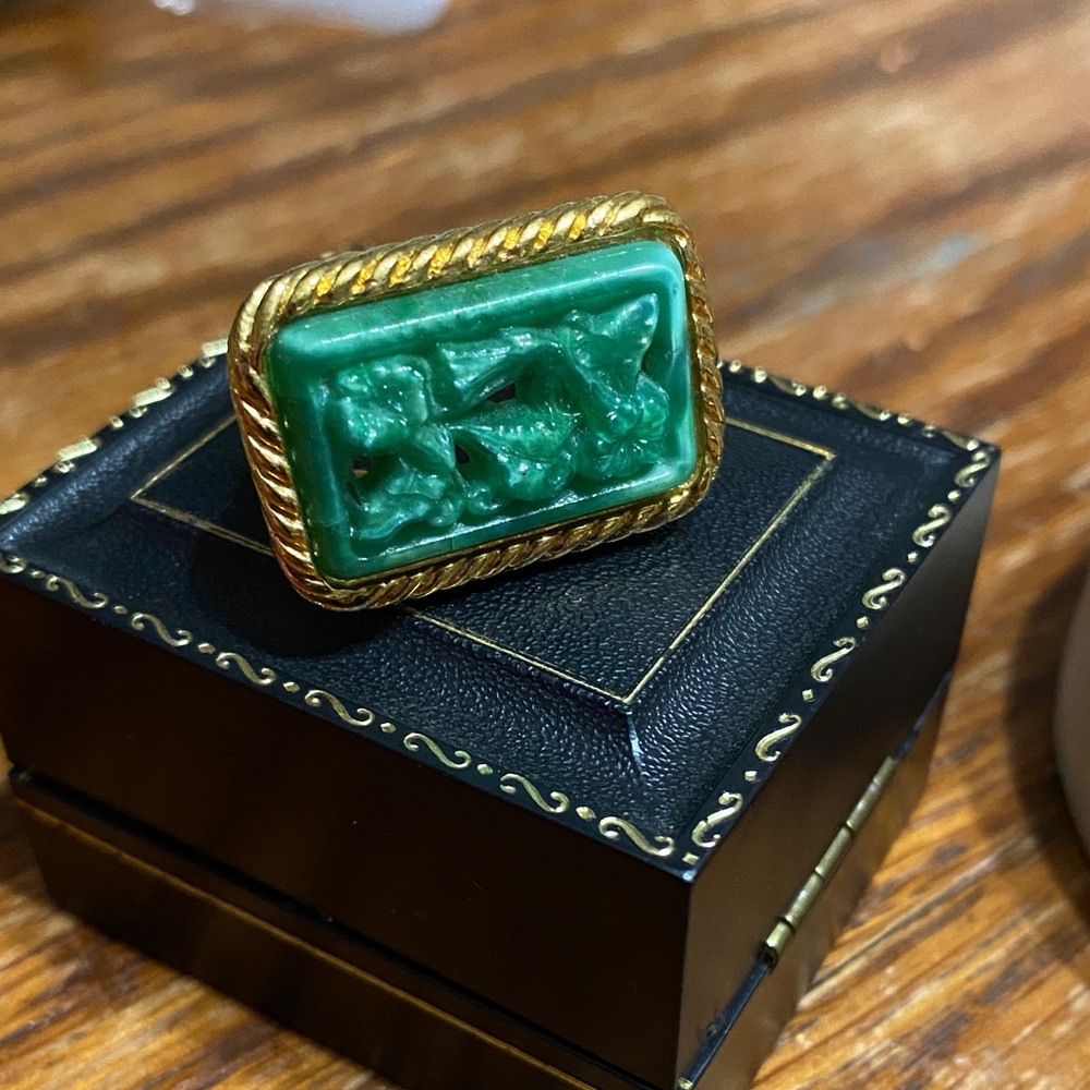Vintage Gold plated Hutton Wilkinson Carved Faux Green Jade Ring